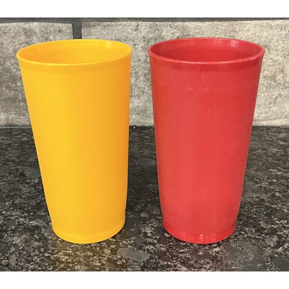 (2) Vintage Tupperware Harvest 12 Oz Tumblers ~ #873-38 Red & #873-39 Yellow - Picture 1 of 9